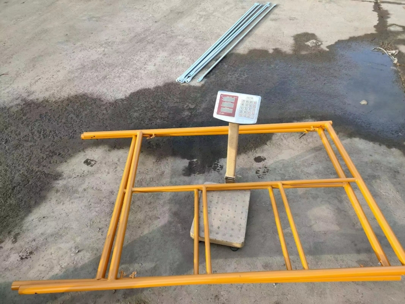 فحص شحنة السقالة النهائي (الحجم ، المظهر ، الحمل ، إلخ.)